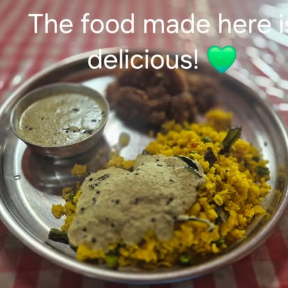 A meal served at the Mohanji Annakshetra